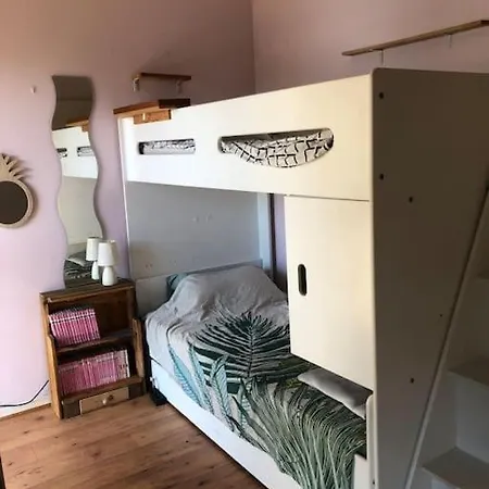 Апартаменты Trois Et Terrasse